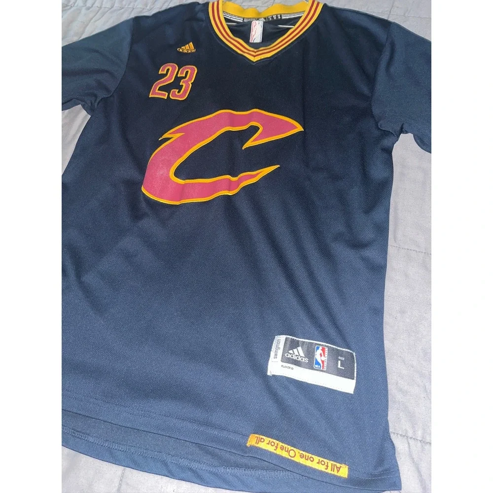 Adidas LeBron James Cleveland Cavaliers Navy Blue Swingman Jersey 23 Mens Large